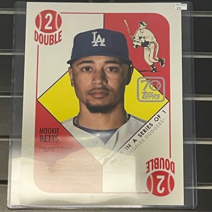 2021 Topps Series 1 Mookie Betts Double Insert