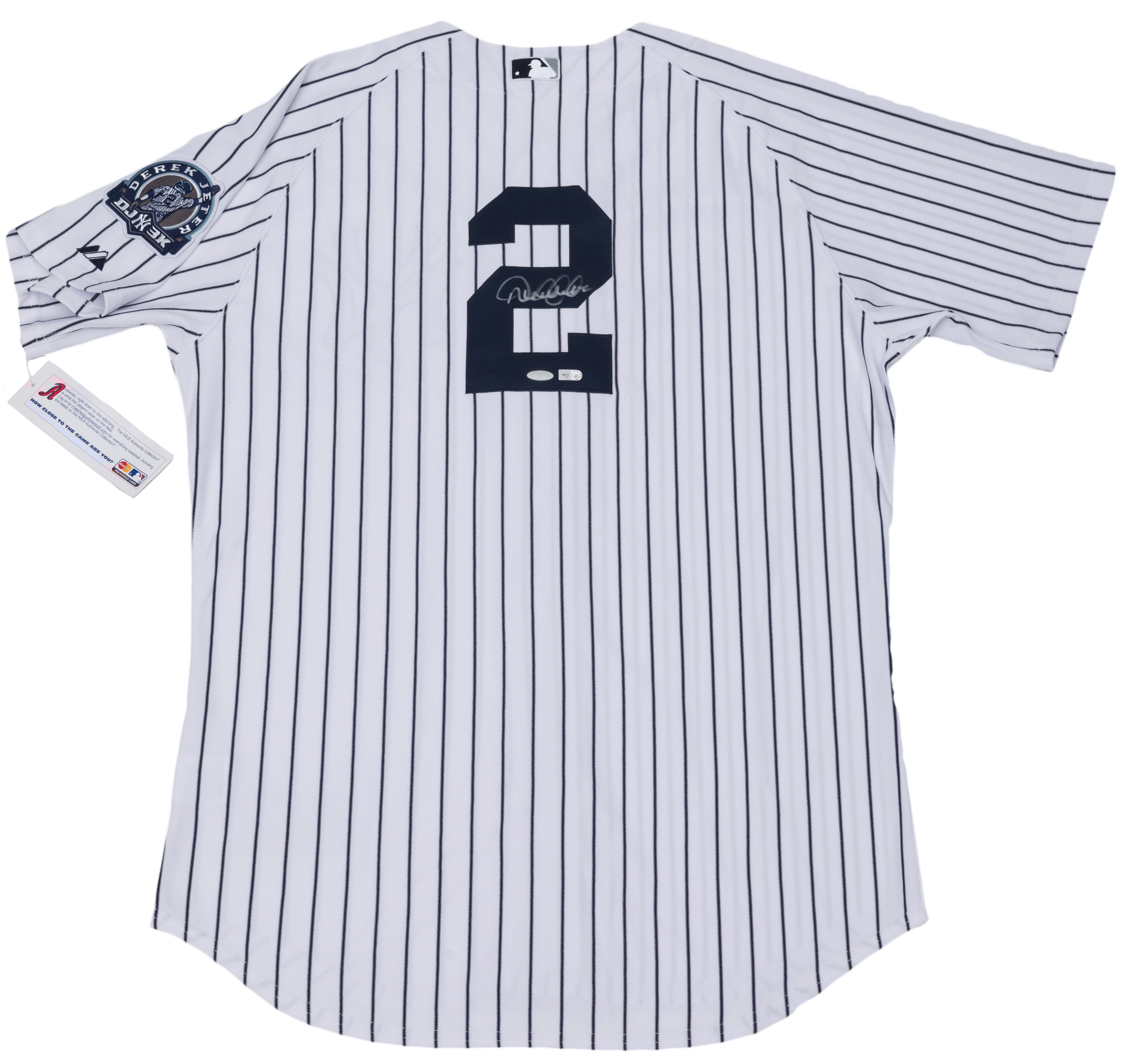 s680129065388134146_p3731_i17_w4444 Derek Jeter DJ3K Autographed Jersey COA - Image 1